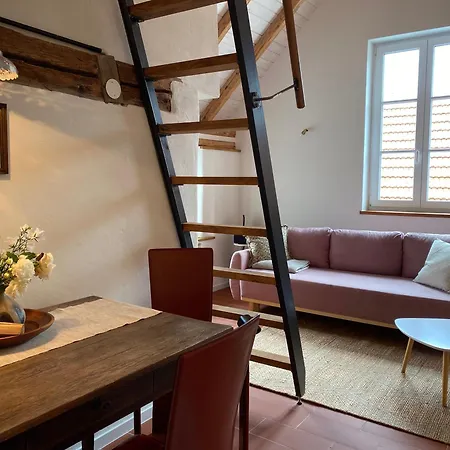 Dd Apartment *